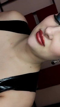 Latex Sis là rimming và làm tình anh kế