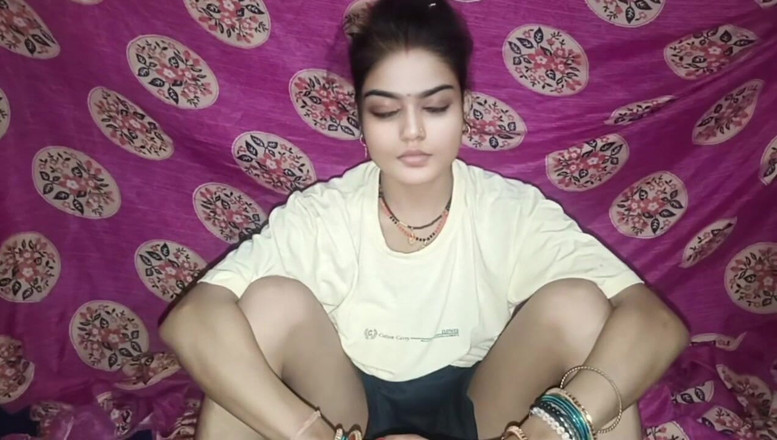 RAKP355: Nouvelle tatie indienne se fait baiser par une beauté indienne