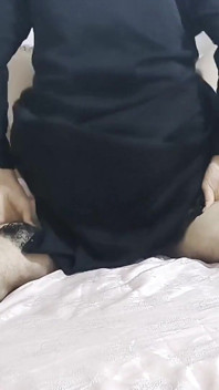 Femme arabe sexy le jour de mariage, une femme mariée et son mari