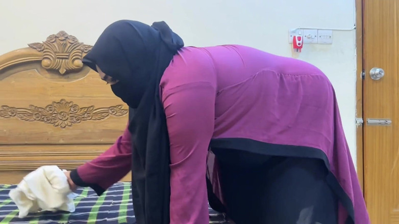 Aria Mia: Desi Big Ass &amp; Buah dada besar