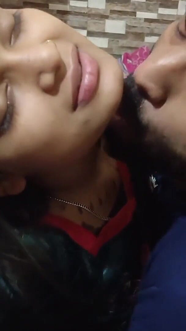 Safashaikh: Best Indian Hot Sexy Romance and Blow Job