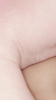 Une Latina Se Fait Lécher Le Cul Et Baiser En Levrette Par Un Mec Mature