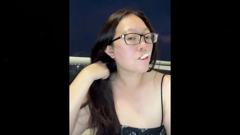 Smoking Asian: Darkside hút thuốc Châu Á cắn, trích xuất bộ lọc thuốc...