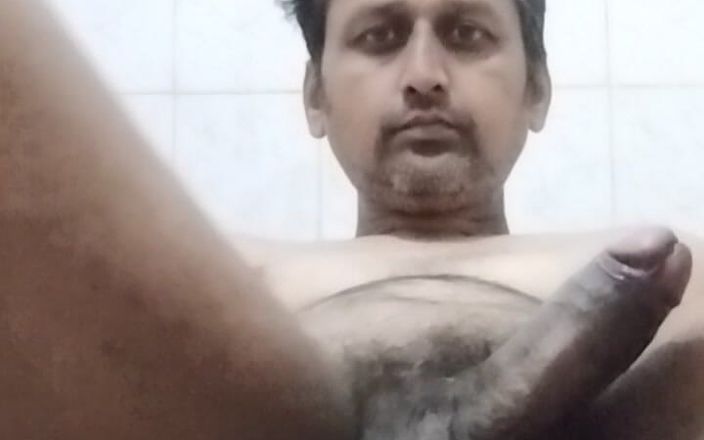 Nudycock: Mi polla levanta