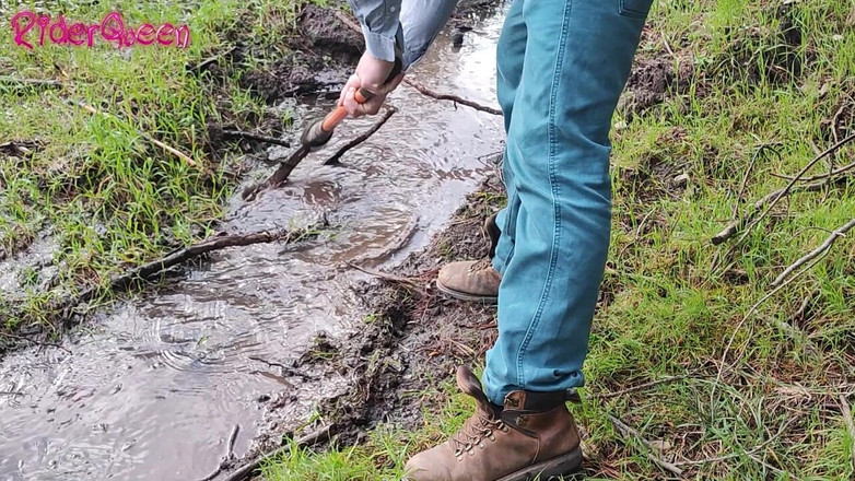 Riderqueen: 电影 绿帽老公 51 硬操农民 固定摄像头