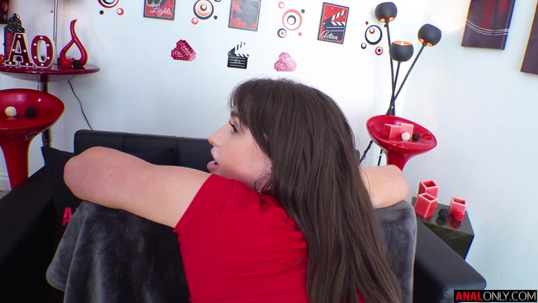 Anal Only: Membuatkan Mila Gape