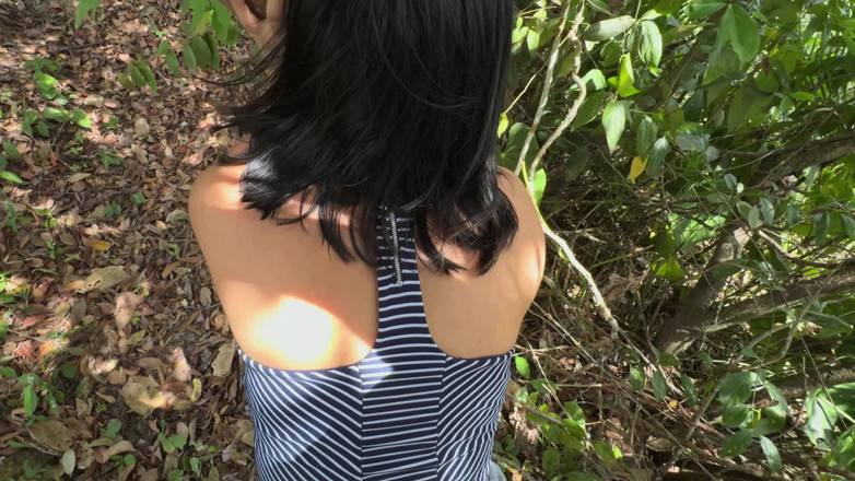 Labigassa: Brunette Was Lost in the Forest and a Good Man...