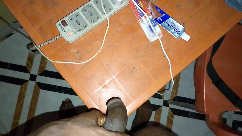 Masturbator emmy: Sikim sikişmeye hayır diyor