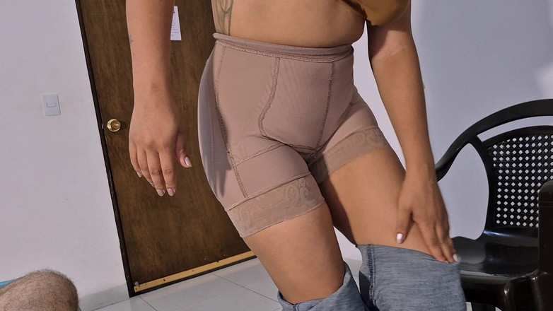 Pikaa6: Jsem Žena, Kterou Zajímá, Co Se Skrývá Pod Peřinou.