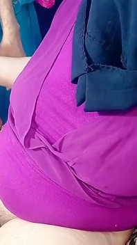 Volám mě znovu a znovu při šukání kundičky, potěšení