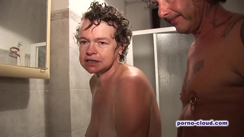Porno Cloud: Domácí příběh babičky