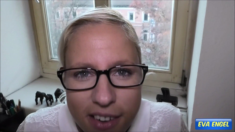 Eva Engel: Kremówka jebanie z moim szefem