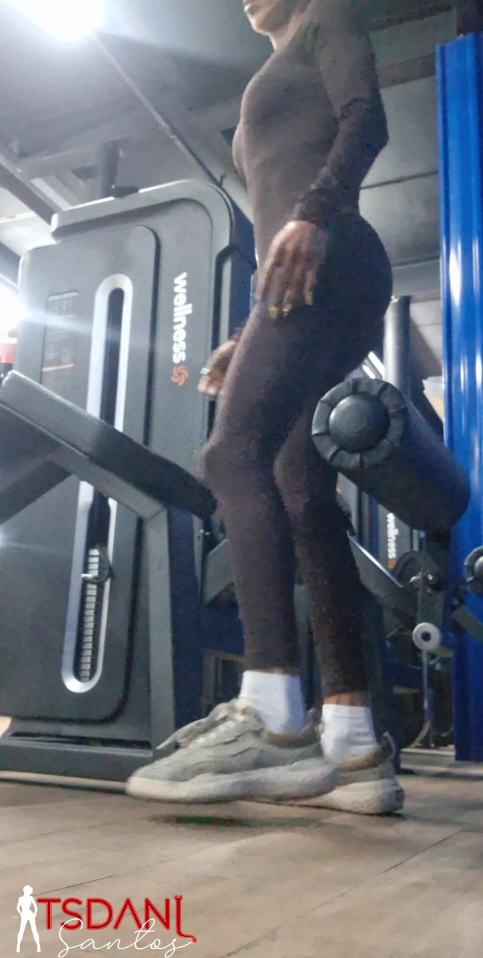 Tsdanisantos1: Mi sento molto sexy in palestra