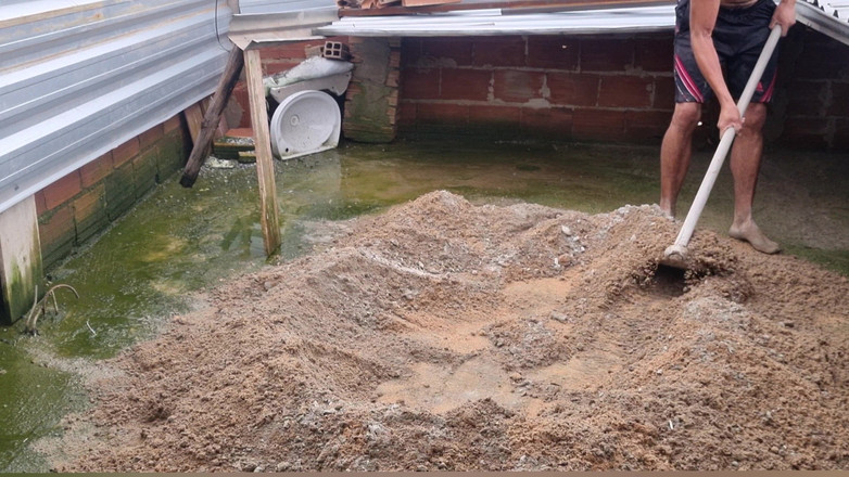 Amanda the black panther: Suami cuckold saya tidak dikongkek selama beberapa hari