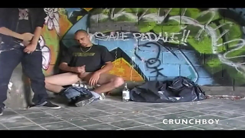 Crunch Boy: Người đàn ông thẳng gợi cảm làm tình một twink trong exhib...
