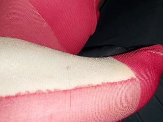 Juicy Joseph: Footjob nero in spandex