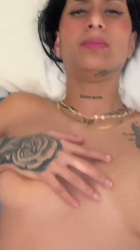 Vídeo amateur con una chica no profesional