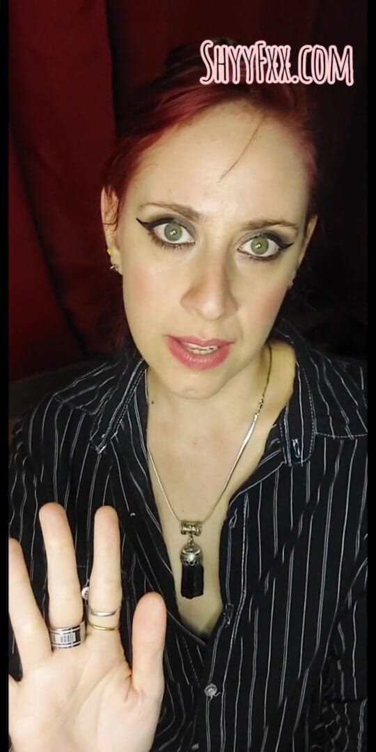 Tu Gauchita Argentina: Selamat Hari Buruh! Saya akan bangunkan awak dengan blowjob pagi...