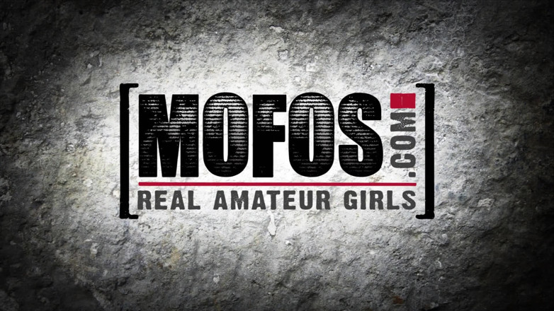 MOFOS: Mofos - blonde anikka Albrite &amp; Madelyn fangen ehemann Toni im dreier...