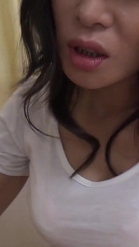 Aziatische reet scène-3_brunette met harig poesje Rei Kitajima vindt het heerlijk om het gevuld te krijgen met sperma
