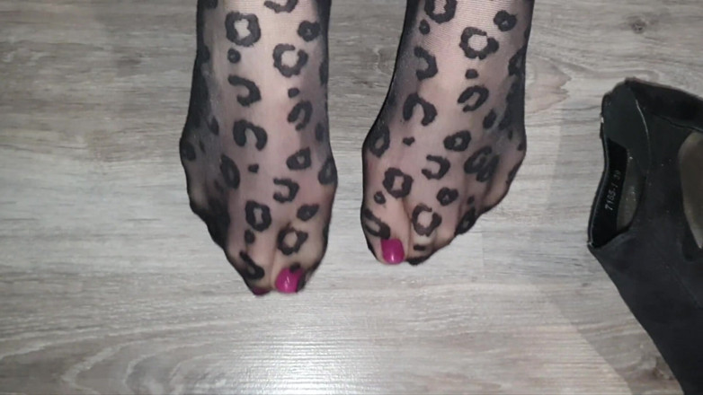 Wife's Nylon: Cum en tacones altos # 1