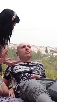 Pic Nic în aer liber cu mama vitregă