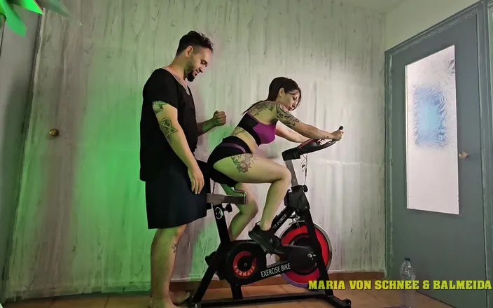 Maria Von S: Personal Trainer He Puts His Hand in Me