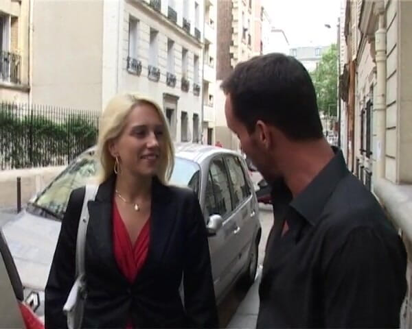 La France a Poil: From the Street to the Bed, This Gorgeous Blonde Gets...
