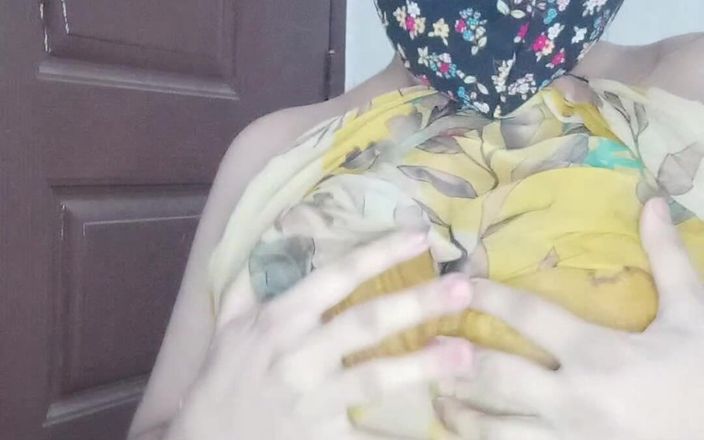 Faryal: Dnes se cítím tak sama, takže si hraju sama se...