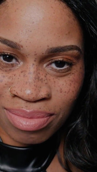 Pengorbanan muktamad - dewi eboni femdom Rosie Reed memakan air mani arahan menjilat rumah yang mesmerize