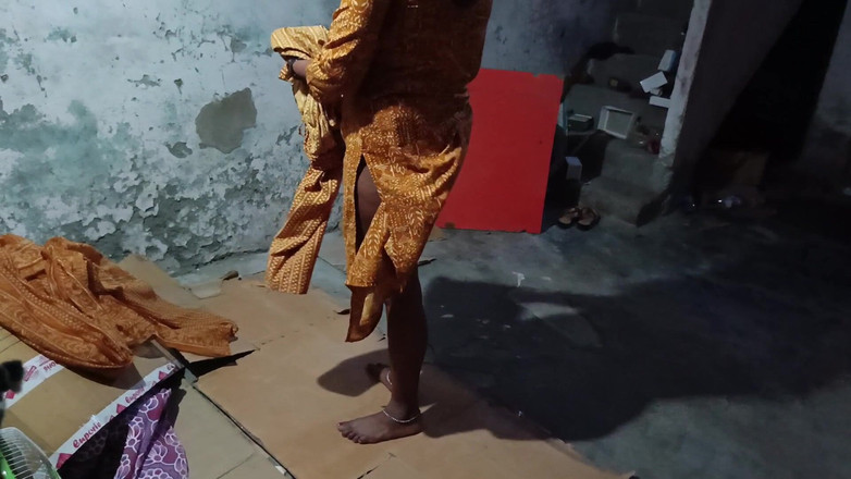 Nirman: Big Ass Bhabhi Changing Her Clothes and Boy Watchig