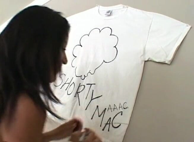 VOP Interracial: Shorty Mac prend la nana pour la baiser
