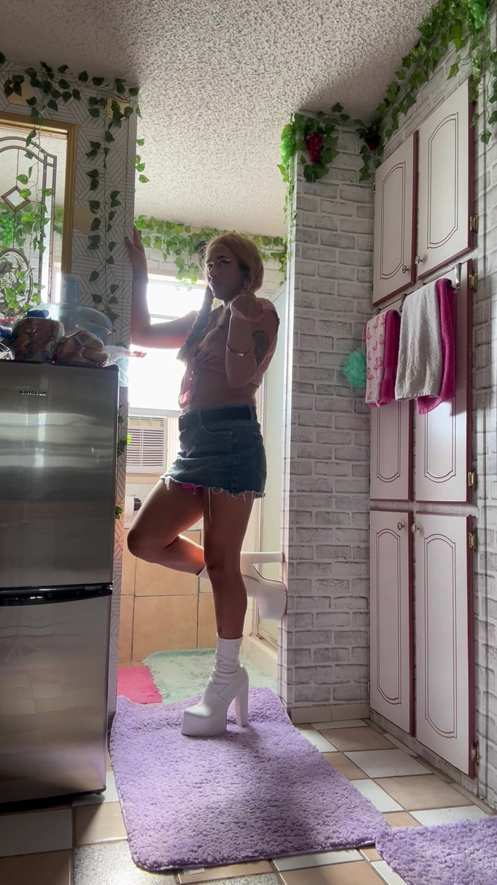 TSJade95: Why Don’t You Dance with Me