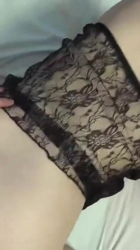 Cute Japanese babe sucking and fucking