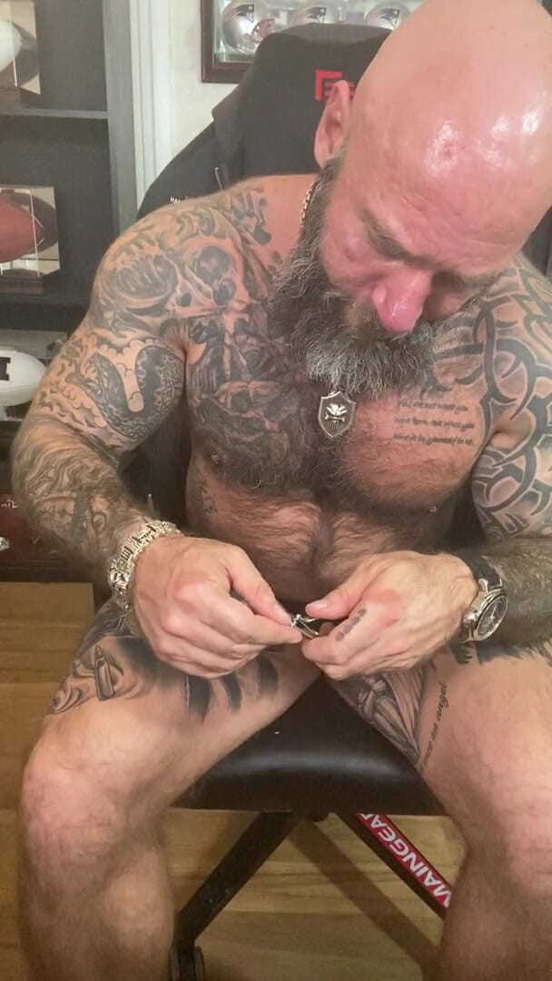 MasculineJason - Jason Collins: Finger and toenail fetish!