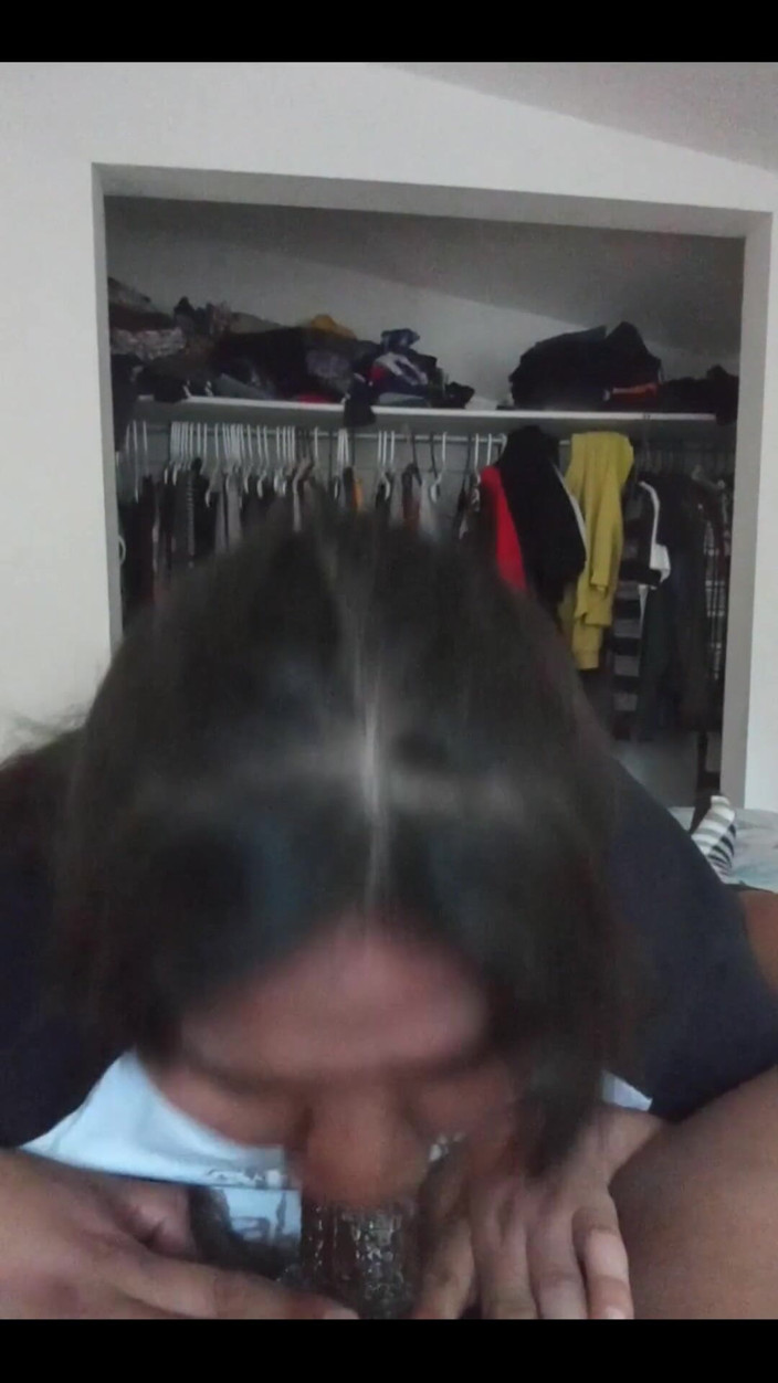 DeesDeepThroat: แช่งมันสุดฮอตนอกบ้าน น้ําแตกสุดเจ๋งจากสาว ๆ Single Shot Mild Zoom