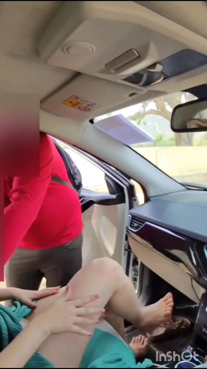Asmita and sohom: Stranger Touch My Boobs in My Car (utomhus)