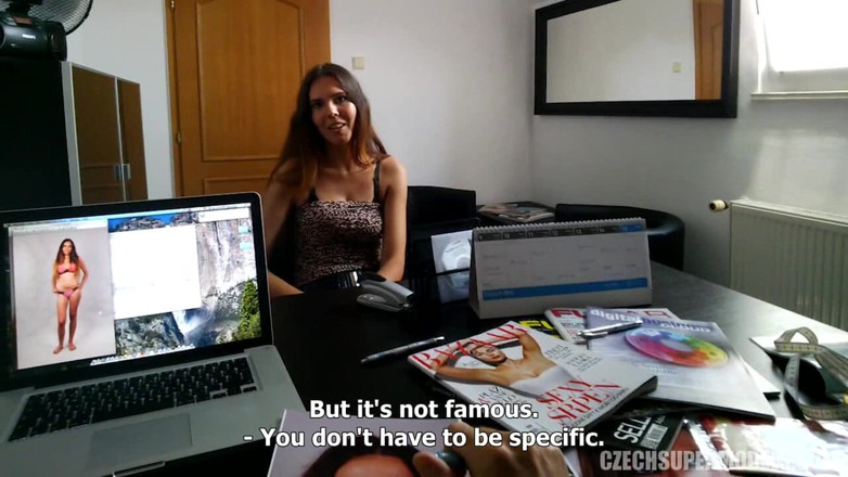 Czech Supermodels: Supermodelos checas 2: Aneta: morena amante del anal llena cada agujero