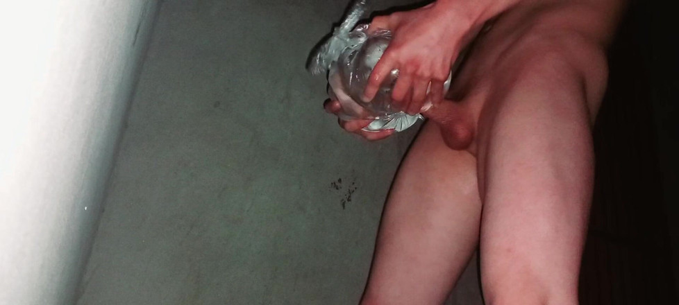 SHAYAN DENIZ: Ich hatte sex mit einem spielzeug allein im badezimmer