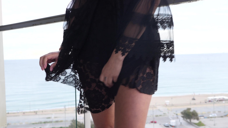 Jetsexproductions: Lyne, 28 tahun dari Belgium, video pertamanya