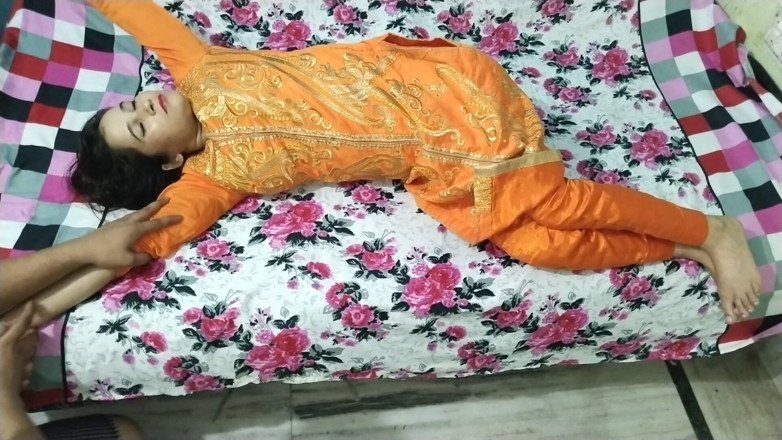 Indian Muslim Couple: Indisches paar geheimes verlangen die seite seiner ehefrau, er bewundert...