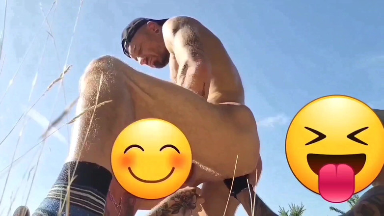 Sexydick: Schlampen in einem wald