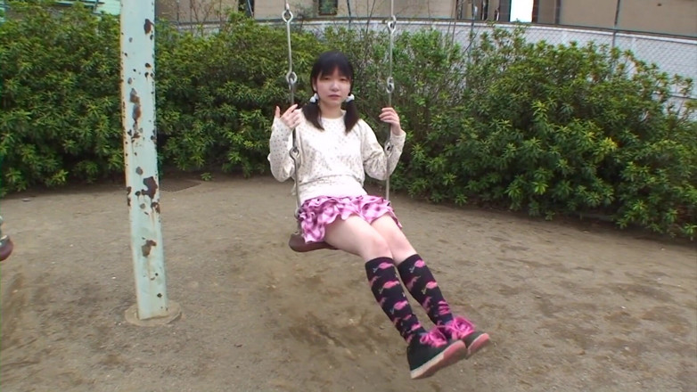 Japan Lust: Mamiko is eager to get that cock in her pussy