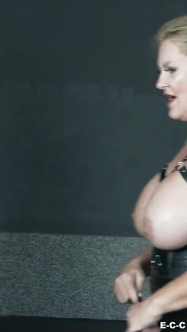 E-c-c 419 Big Breasted Alpha MILFs (Catfight-Connection) E-c-c 419 Big Breasted Alpha MILFs (Catfight-Connection)