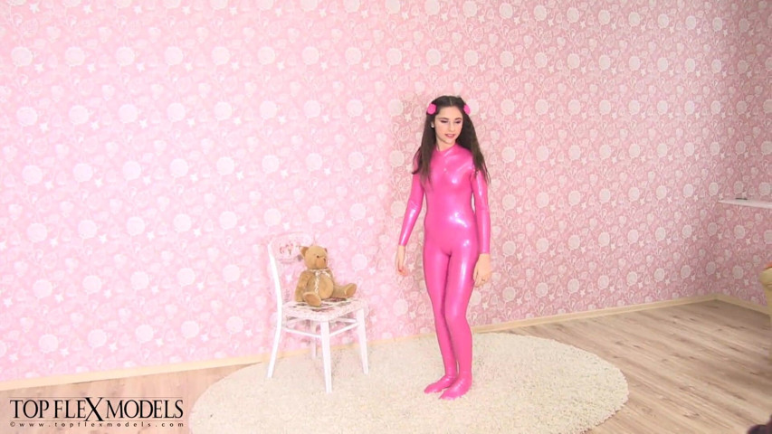 Ruslana in Shiny Catsuit (Flexilady)