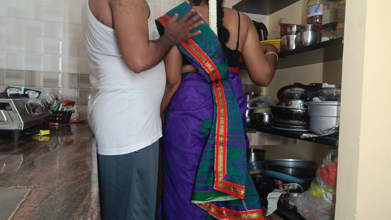 Inba: Hemmafru kök knullar