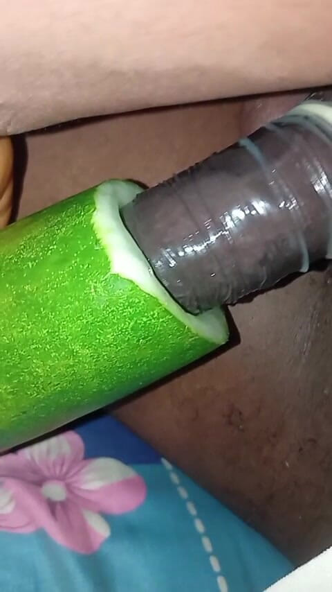 Africatrans: Trangender Dude Bang His Baby