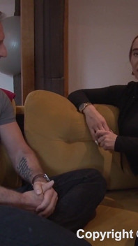 Isabella bangs trifft auf einen fan