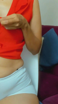 สาวละตินเย็ดช่วยหีตัวเองในห้อง