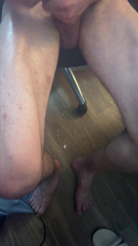 Jerk off at Ca Knee Level See My Huge Mushroom Head as I Bust for You